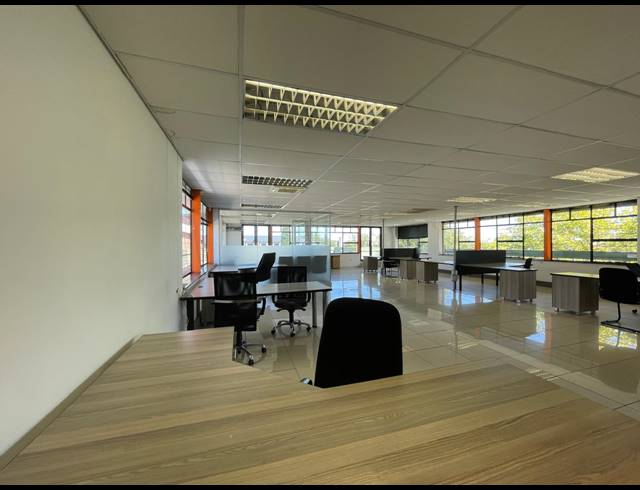 313M² OFFICE TO LET IN RIVONIA